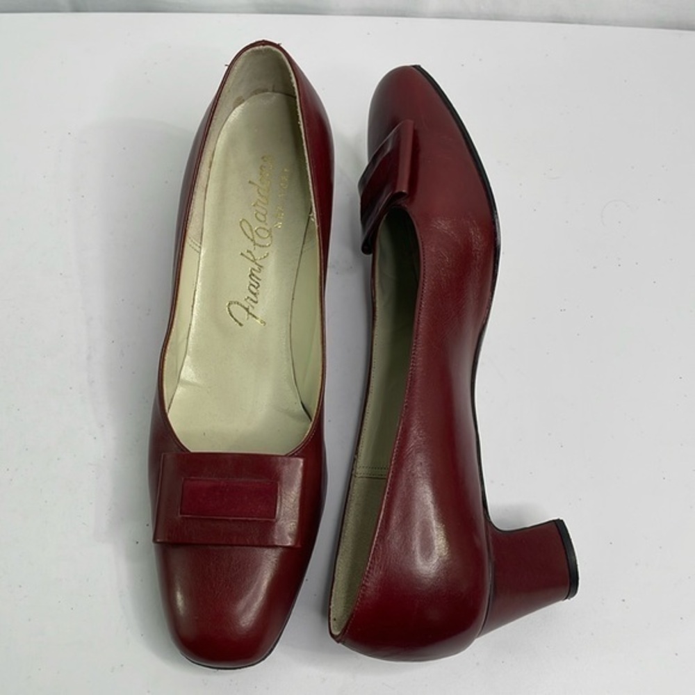 Frank Carson’s Montaldo’s burgundy, leather pumps